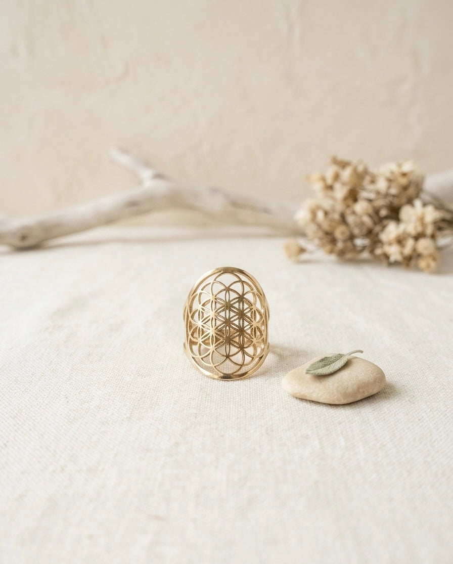 Anillo Flor de la Vida Dorada